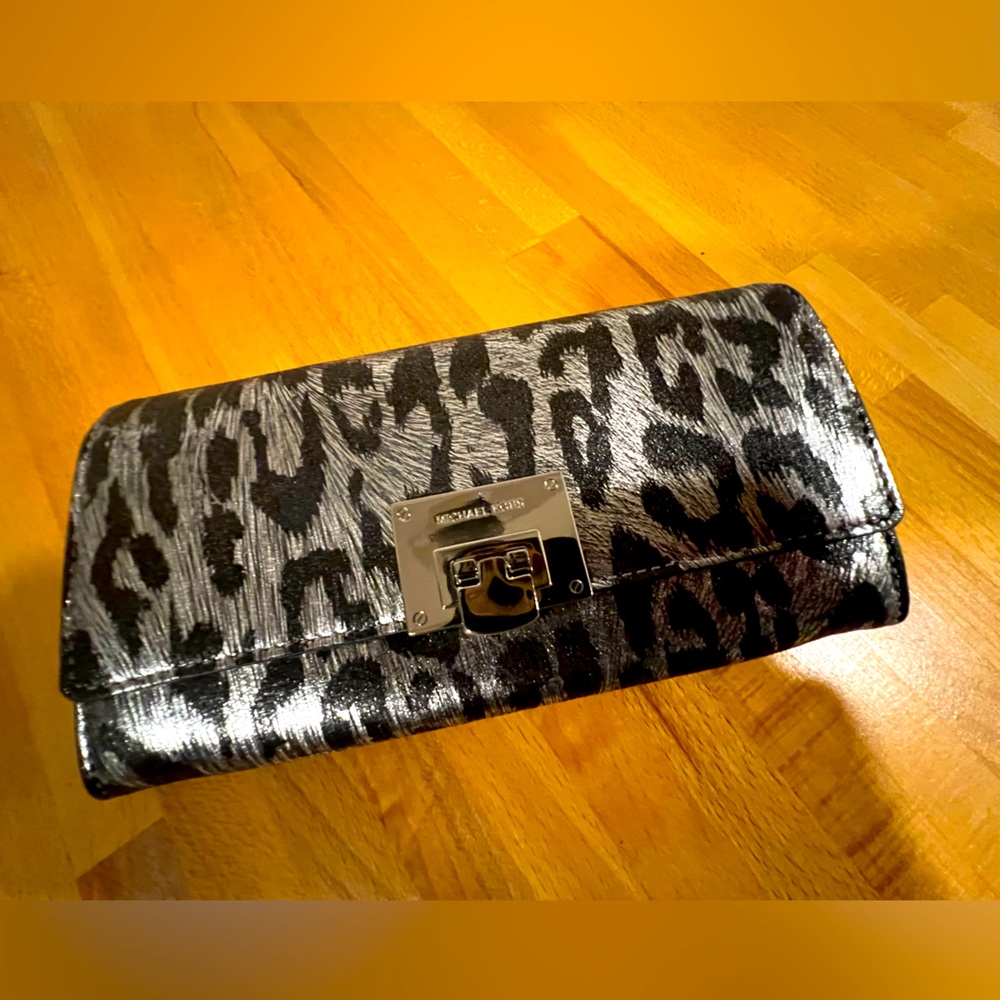 Michael Kors Tina Silver Leopard Carryall Clutch Wallet